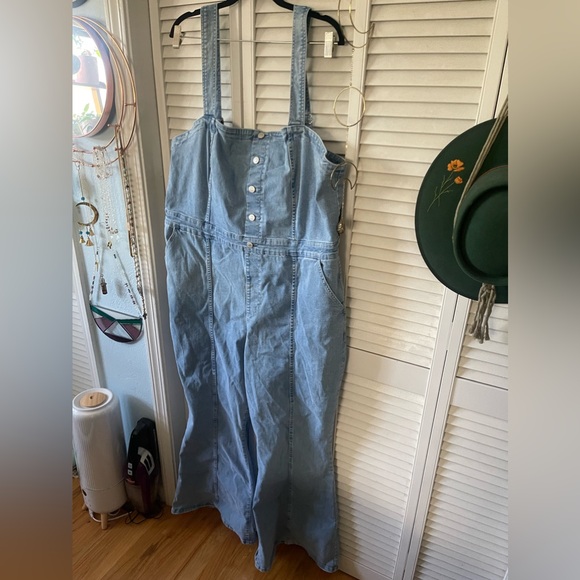 Ava & Viv Jumpsuit - Picture 4 of 8